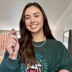 McKenzie Bloemhof | Author + Reader + Book Marketing - @flwrbookco - Instagram