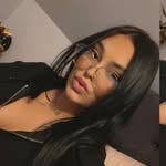 B - @bridgettmackenzie - Instagram