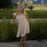 mackenzie - @mackenzieburrowsclothes - Instagram