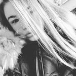 Old One 💕 - @mackenzie_francis - Instagram