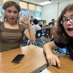 Maddie & Sofia - @theobjectshow - Instagram