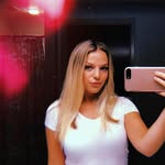 Maddy Ross - @maddy.ross.7 - Instagram
