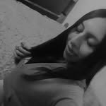 Madelein Flores - @mo00m.25 - Instagram