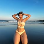 Madeleine C. Castillo - @madeleinecernac - Instagram