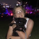 mads - @madeleineholt - Instagram