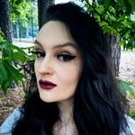 Madeleine Meyer - @sciencesk8r - Instagram