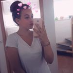 Madeleine Simon - @madeleine.simon.3720 - Instagram