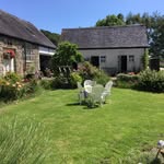 Madeleine Sutherland - @grangefarmderbyshire - Instagram