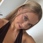 Madeleine Wallace - @madiwallacee - Instagram