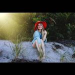 @madeline.e.cameron - Instagram