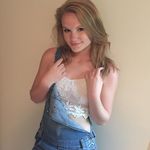 Madeline Conner - @maddycelloo - Instagram