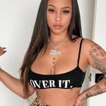 Madeline Dick - @girldiaxriesred - Instagram