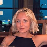 Madeline - @madelinegavinyoga - Instagram