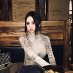 Madeline Yan - Facebook