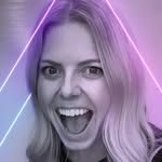 Madelyn Harrison - @maddlaugh93 - Instagram