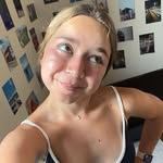 Madeline King - @madelineking.22 - Instagram