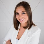Madeline Neely - @m.neelycoldwellhomes - Instagram