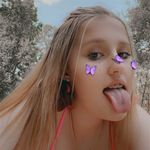 madelyn rogers - @__buttoneyes - Instagram