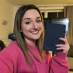Madison Houle - @escapewreading - Instagram