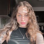 Madison Hullett - @madisonhullett - Instagram