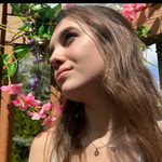 Maddie - @madisonleach18 - Instagram