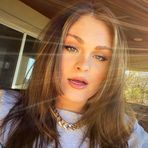Madison Neumann - Facebook
