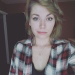 Madison Powers - @annskitheprettypanski - Instagram