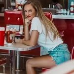 Madison Roof - @madisonroof - Instagram