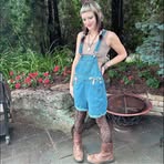 Madison Rowley - Facebook