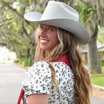 Madison Wright - @toomuchofmads - Instagram