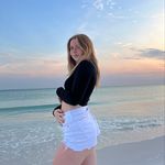 Mae - @maebaerman1 - Instagram