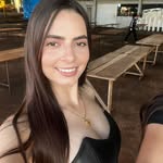 Déhmaeberg - @debora_maeberg - Instagram