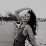 Charity Mae Burrows - @the.little.emerald - Instagram