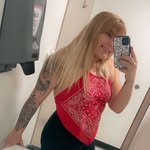 Desiree Mae Carnes - @desiree_mae329 - Instagram