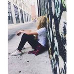 Mae Foster - @mae_fostie - Instagram
