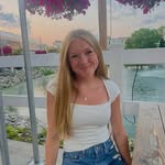 @molly_mae_hendricks - Instagram