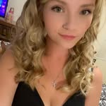 Kristin Mae Hicks - @krissymaehicks - Instagram