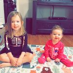 Ember Mae & Hollis Garr - @the.lamphere.girls - Instagram