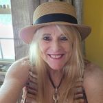 Maggie Mae Lester - @maggiesartonrok - Instagram