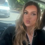 mae mae’s mum - @lavieestbelle.x - Instagram