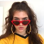 mae muller - @maemullerfanacc - Instagram