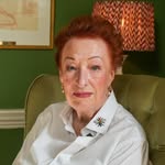 Mae Robbins - @maerobbins.official - Instagram