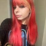 Arianna Mae Saunders - @ariannanoonecares - Instagram