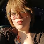 Mae Schroeder - @maeschroeder1515 - Instagram