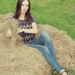 Mae Schultz - @hskqsncabvsbvihgayhanemirhan3 - Instagram