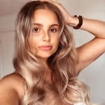 𝐋𝐀𝐔𝐑𝐀 𝐌𝐀𝐄 𝐒𝐇𝐀𝐑𝐏𝐄 - @laurasharpsterr - Instagram