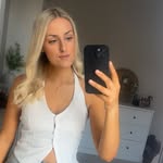 Ellie Mae Stone - @ellmaestone - Instagram