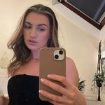 Mae - @maewallace_ - Instagram