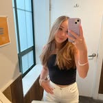Megan Edwards - @meeegan0127 - Instagram