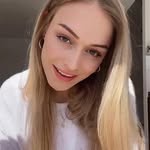 𝕄𝕒𝕘𝕕𝕒𝕝𝕖𝕟𝕒 𝕎𝕠𝕝𝕗 - @karld.wn - Instagram
